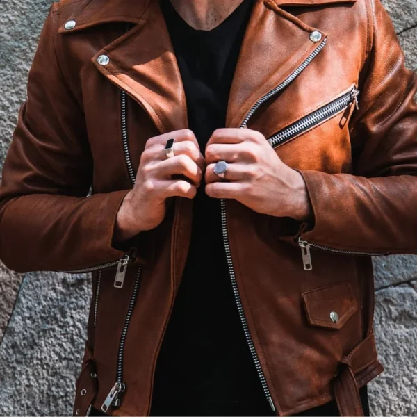 braune-zipper-lederjacke