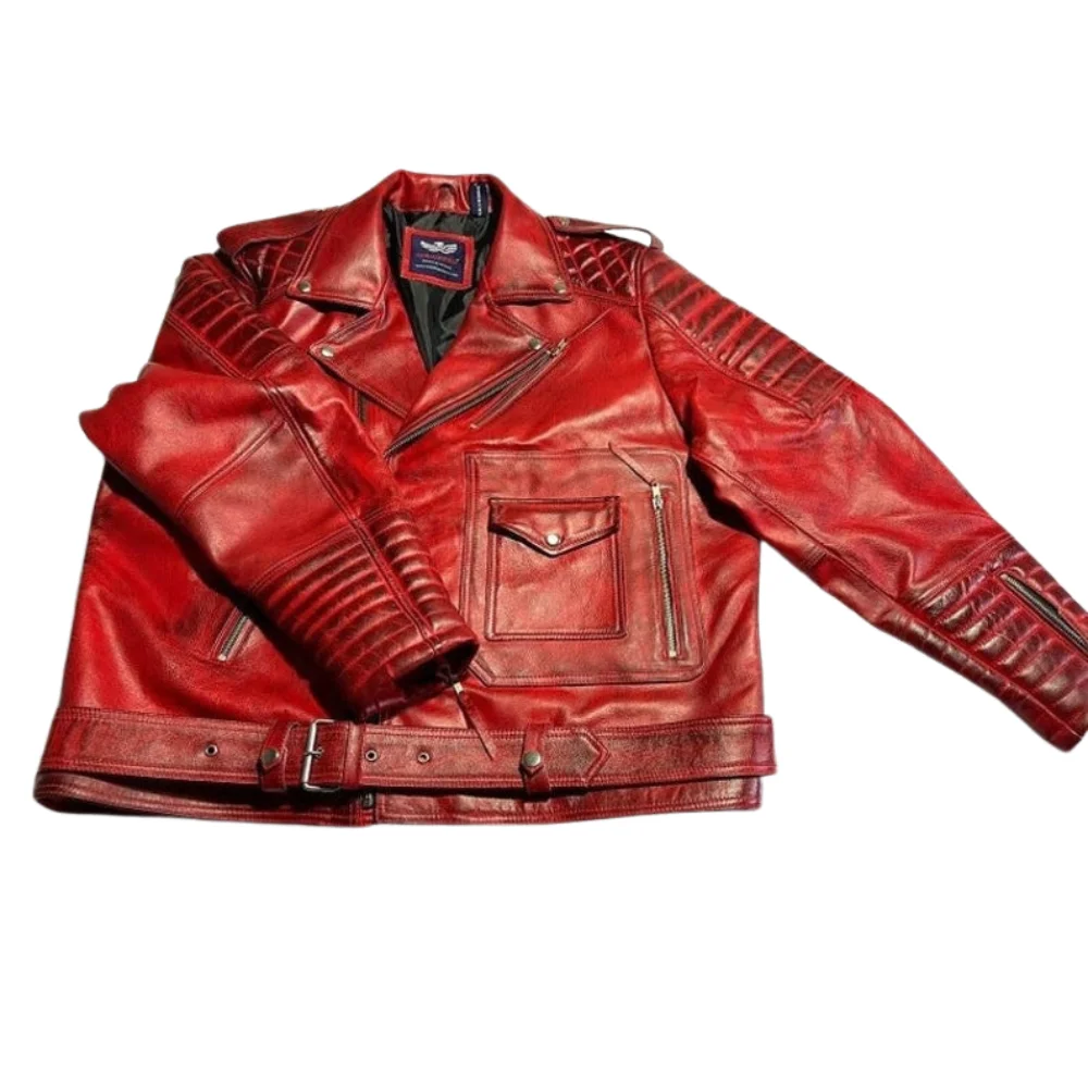manner-rote-lederjacke-mit-gesteppter-stil-schulter